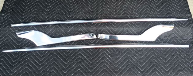 4 door Chevy Styleline deluxe trim
