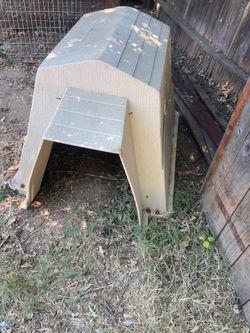 Dog house