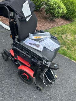 Power wheel chair (new batteries and more)