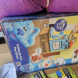 Blues Clues In Box