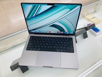 MacBook Pro M1 Pro 32gb ram 512gb ssd