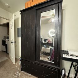 Sliding Dresser Mirror 