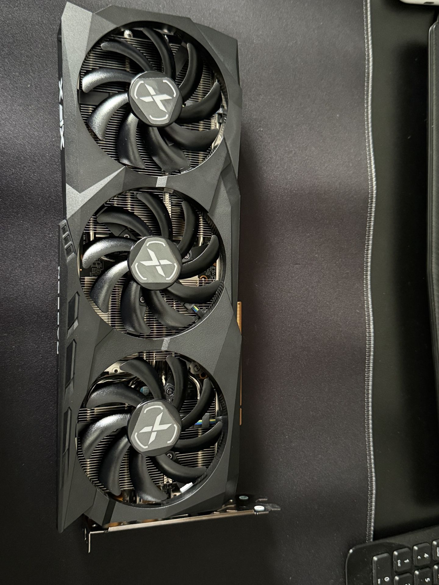 XFX Speedster SWFT 309 Radeon RX 6700 XT 12 GB Video Card