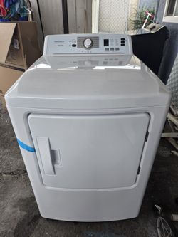 Electric Dryer NEW