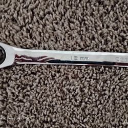 Gear wrench 18MM Long Handle Box End Wrench, Great For Alignments!