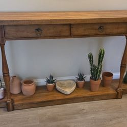 WOOD CONSOLE TABLE