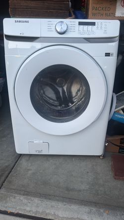Samsumg washer White Front Load Laundry