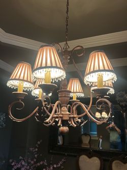 Dining table chandelier