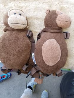 Brown pair kids harness..