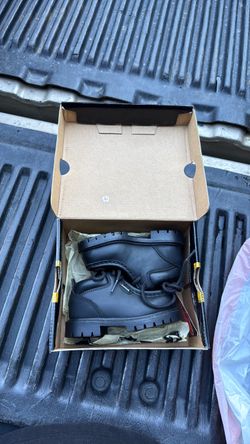 Kids lugz shoe  for sale