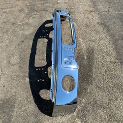 Ford F150 Front Bumper OEM 2009 2010 2011 2012 2013 2014 (fog light holes)