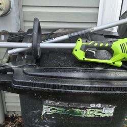 Greenworks 10 Amp 18-Inch Corded String Trimmer (Attachment Capable), 21142