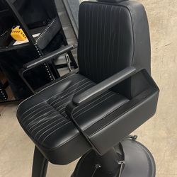 Barber/Styling Chair 