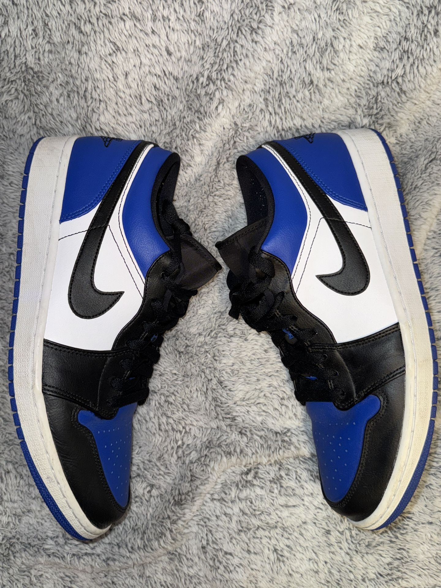 Jordan 1 Low- Royal Toe