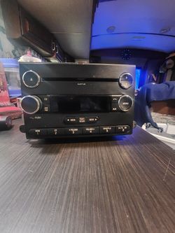 F250 Radio