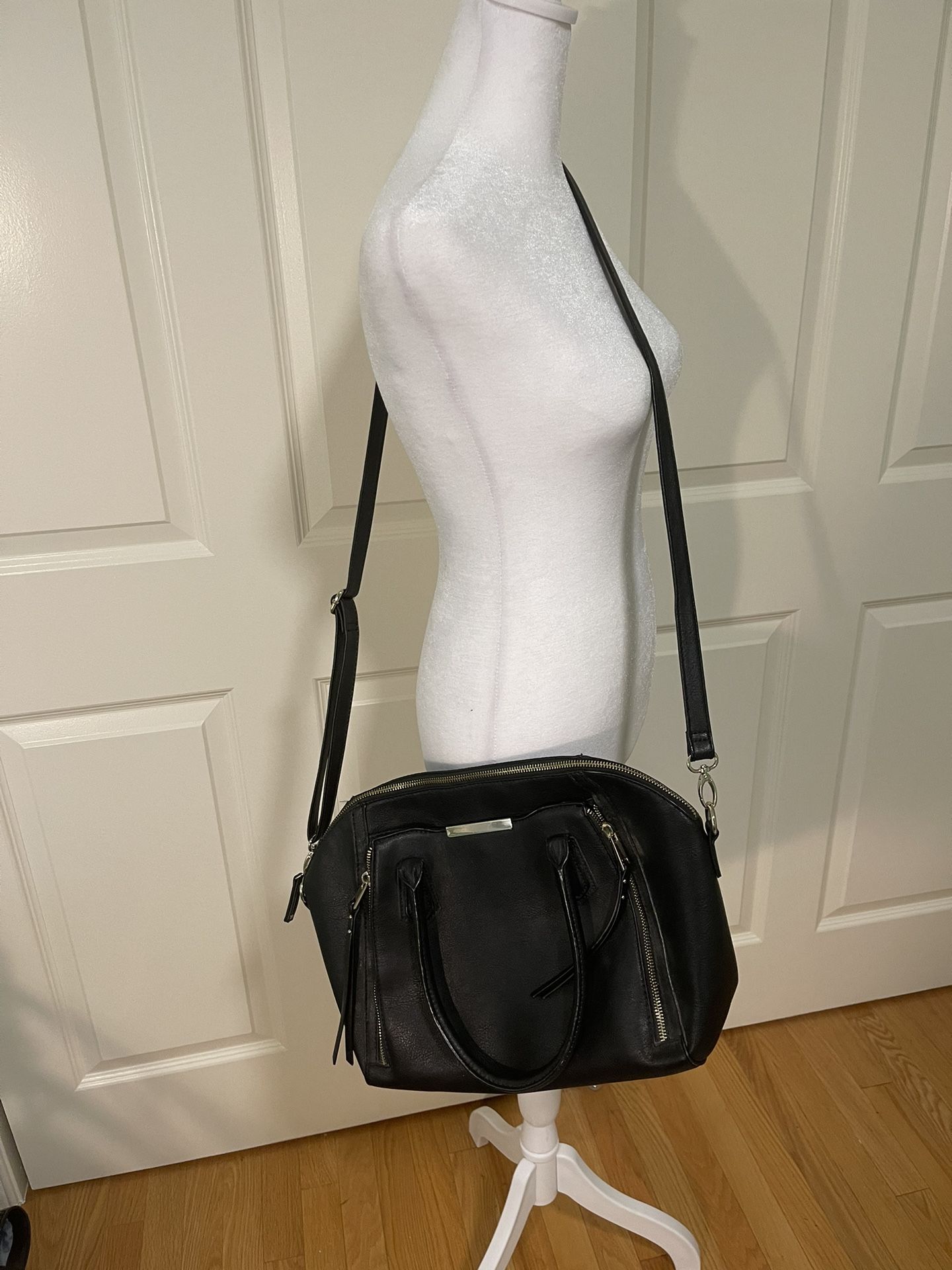 Black Faux Leather Mossimo Zippers Crossbody Shoulder Bag
