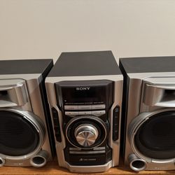 Sony MHC-EC55 Mini Hifi Stereo System 