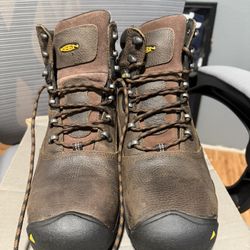 Keen Louisville 6” Steel Toe Boots