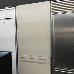 Gaggenau 36” Wide Bottom Freezer Built In Refrigerator Panel Ready 