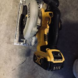 DeWalt DCS391 20V MAX Cordless Circular Saw