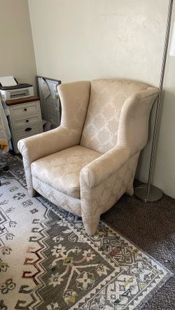 Big Silk Harm Chair