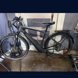 Specialized Turbo Vado/Como 28mph
