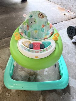 Baby walker