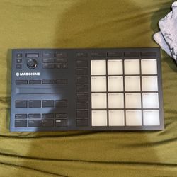 Native Instruments Maschine Mikro MK3