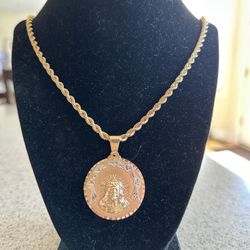 14kt solid yellow gold Jesus medallion