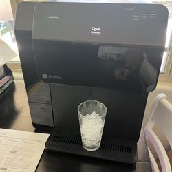 GE Profile Nugget Ice Machine
