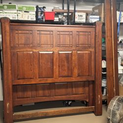 Lexington Vintage Solid Cherry Queen Bed