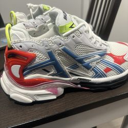 Balenciaga Runner Sneakers 