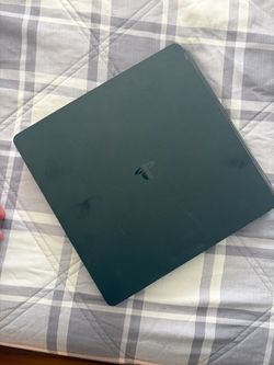Sony PlayStation 4 Slim Console (With its Best Games)
