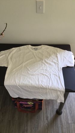 Champion White T Large ( Some Stains)
