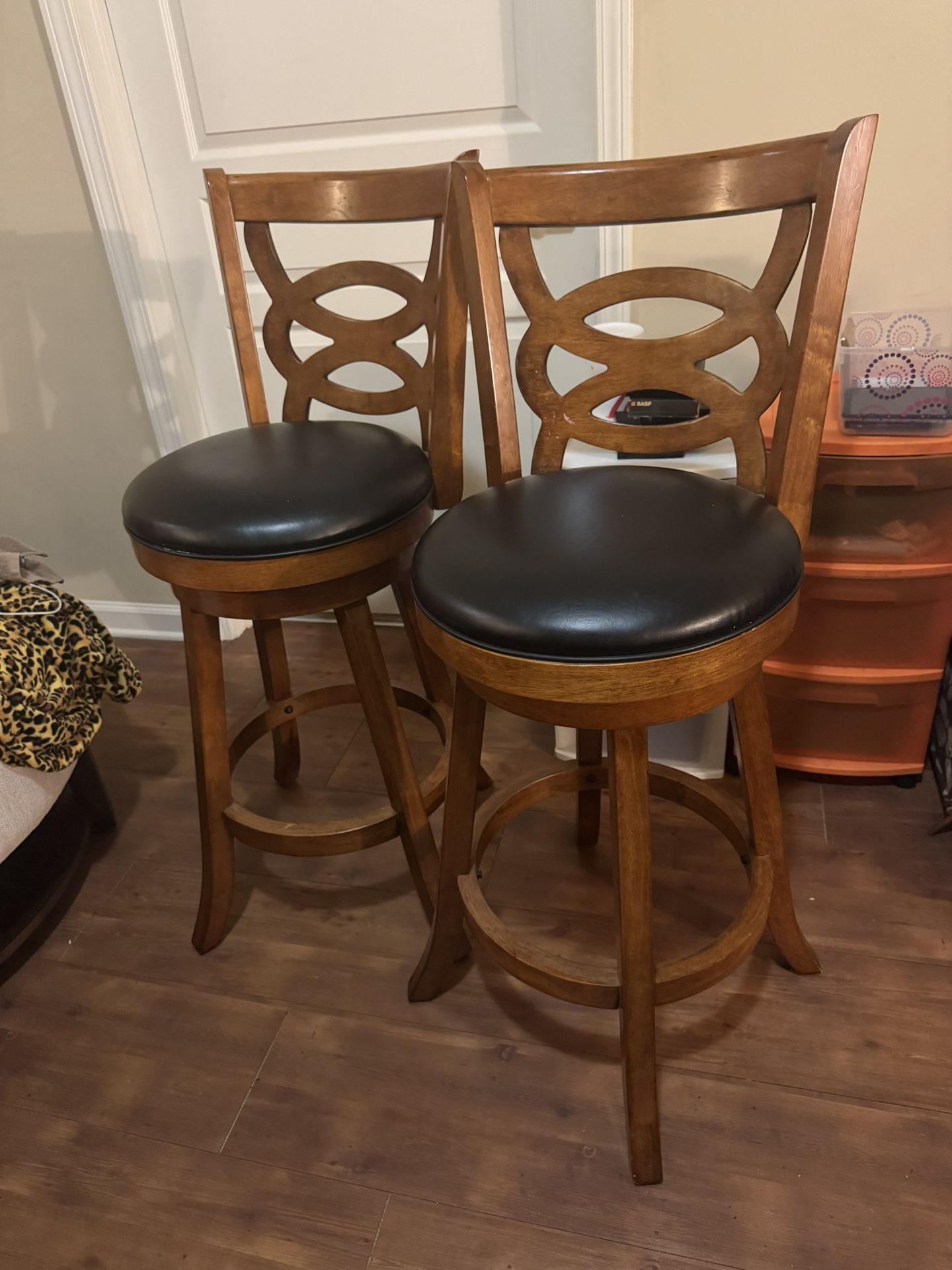 Wood Swivel Bar Stools
