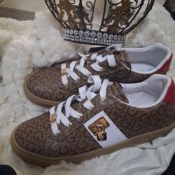 Guess  Monogram Low-Top Sneakers
