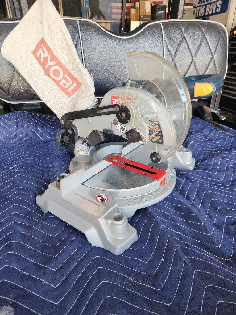 Delta 7 1/4 Miter Saw