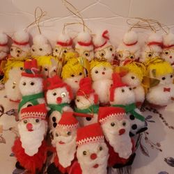 Large Lot Of 23 Vintage Pom Pom & Felt Christmas Ornaments Adorable! Xmas C