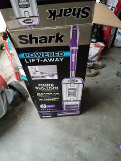 Shark power lift away vacuum