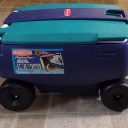 Rubbermaid Cooler 