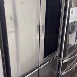 LG Instaview Side By Side Refrigerator