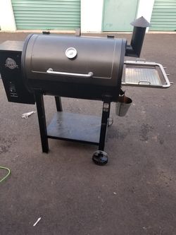 Pit boss 820 clearance deluxe