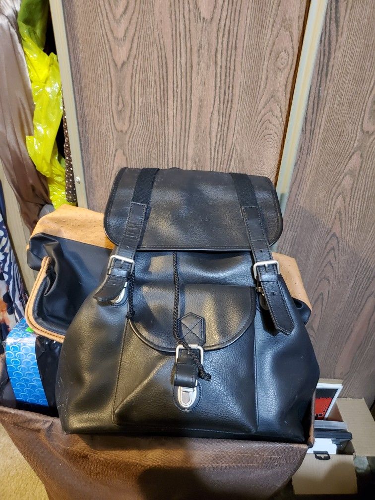 Vintage Heavy Leather Backpack By Bass G H Bass & Co