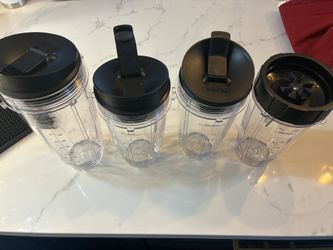 Nutri Ninja auto IQ blend Tumblers/lids/blade