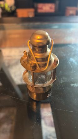 Miniature maritime navigational instrument