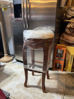 Swivel Stools (2)