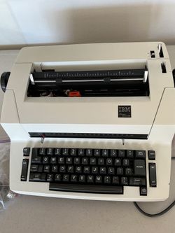 Typewriters (2) IBM