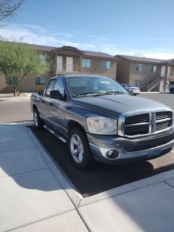 2008 Dodge ram pickup truck 8 cylinder