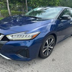 2021 Nissan Maxima