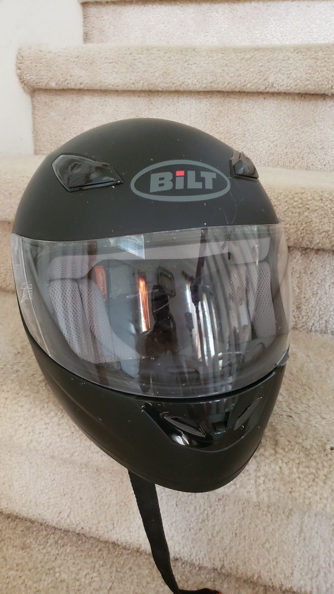 Motorcycle helmet